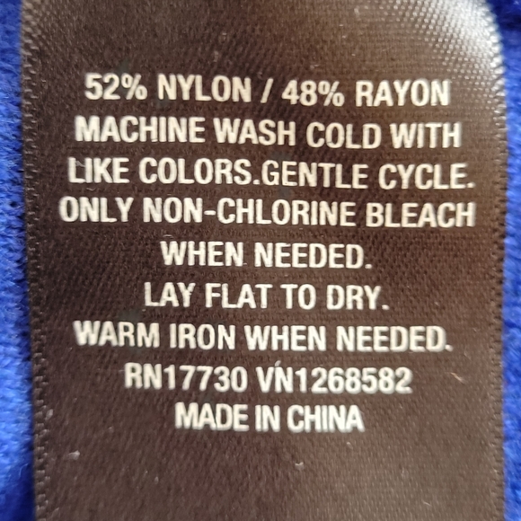 Lightweight royal blue sweater XXL - Picture 4 of 4